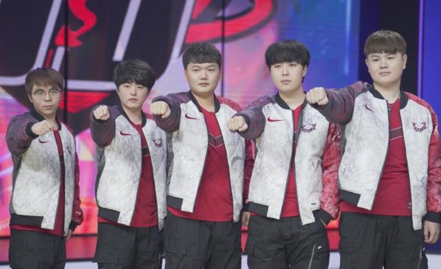 家中总是充 家中总是充