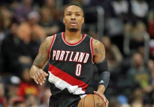 只能在场下 只能在场下